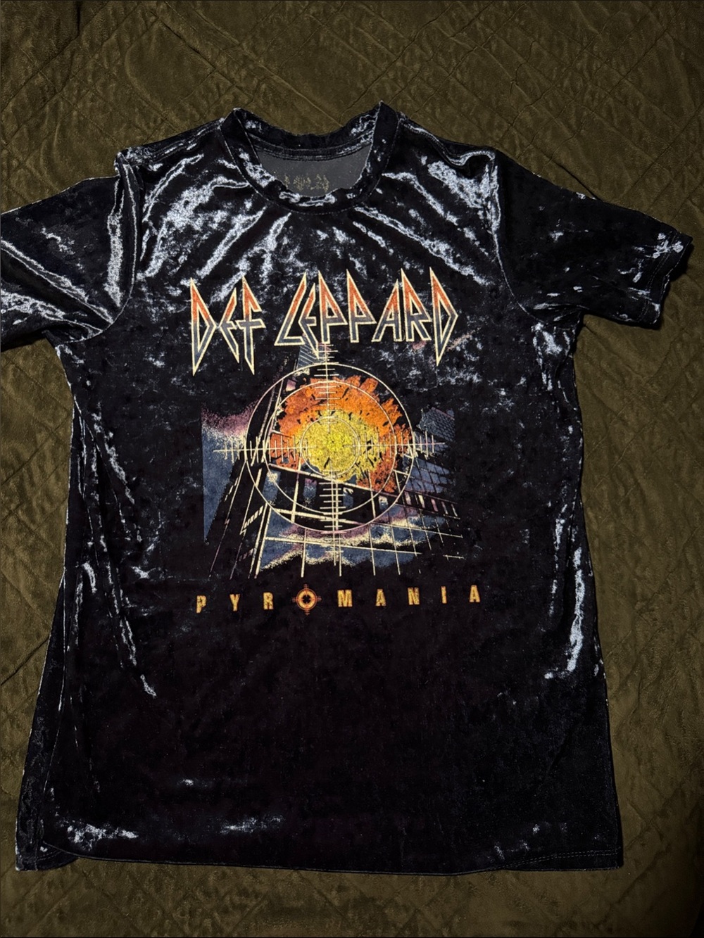 Pyromania Short Sleeve Velvet Tee - Black